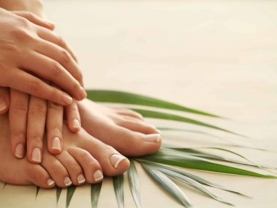 Bestil en fodbehandling hos Skønne Fusser i Stege